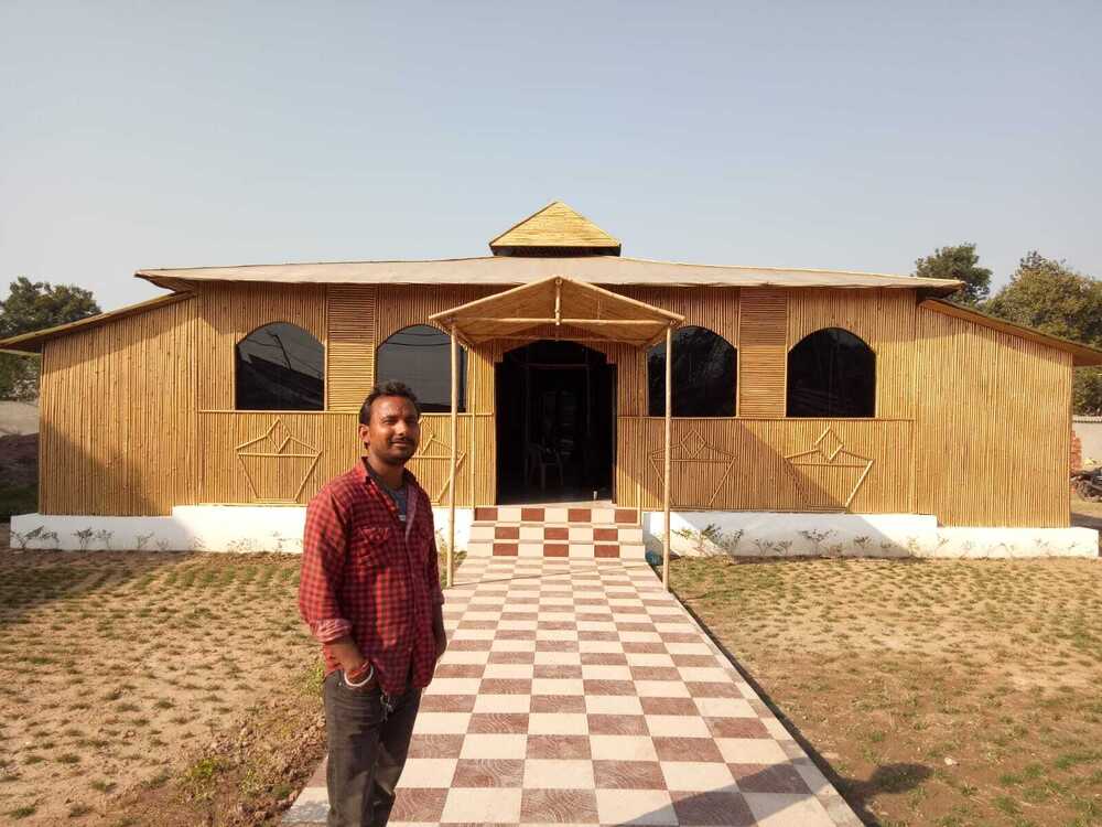 Modular Bamboo Hut - Wooden Frame With Bamboo Roof, Brown Color, Single Door, Sliding Windows, Ideal For Hotels And Restaurants, 5-10 Year Life Span