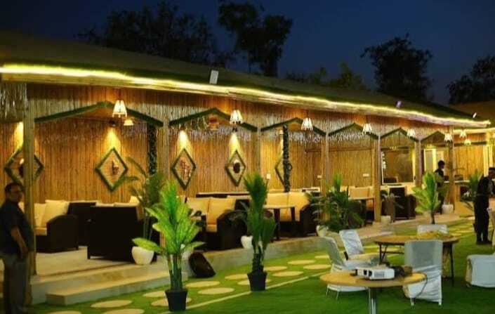 Bamboo Resort - Dimension (L*w*h): Customizable