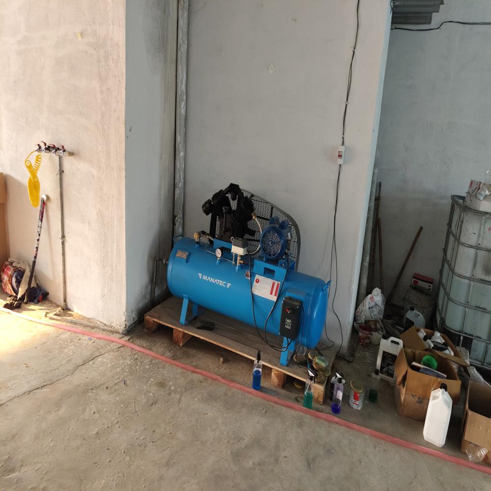 Air Compressor 5 Hp250 Manatec