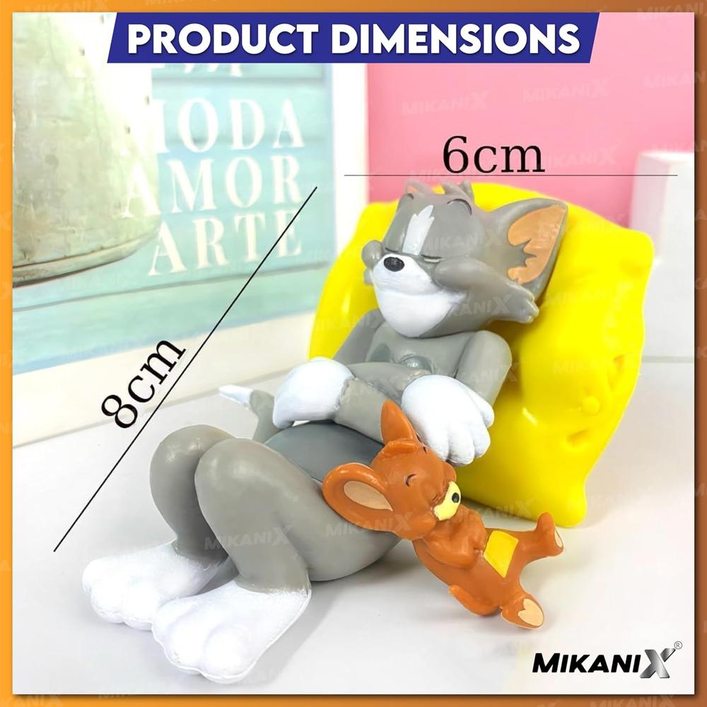 Tom and Jerry Car Showpiece