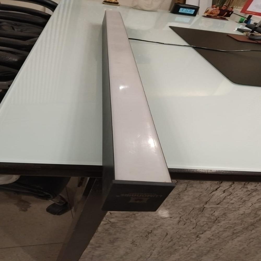 linear light 
