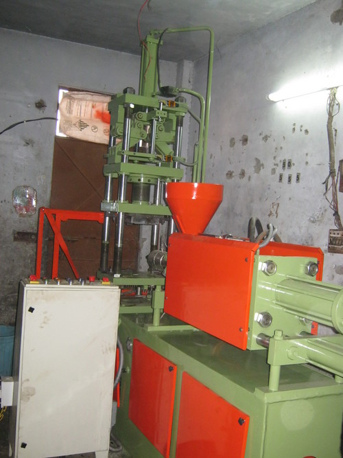 Injection Moulding Machine