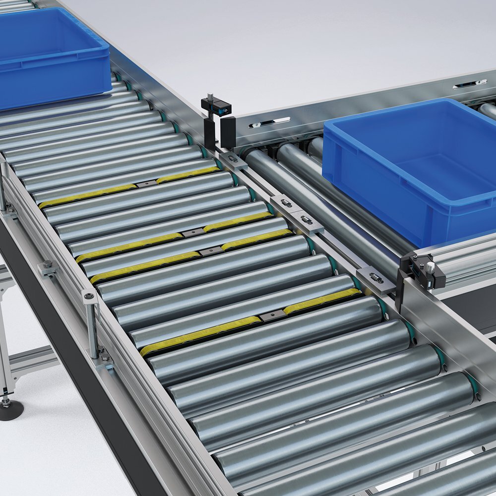 Roller Conveyor - Stainless Steel & Mild Steel, Custom Size | Corrosion Resistant, Motorized Or Gravity Operation