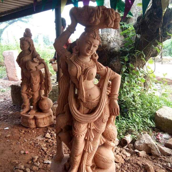 5 Feet Lady Statue