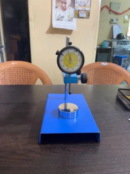 Mechanical Comparator Machine