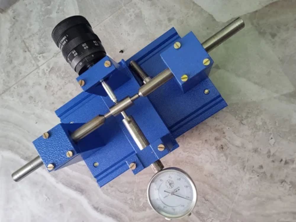 Floating Carriage Micrometer