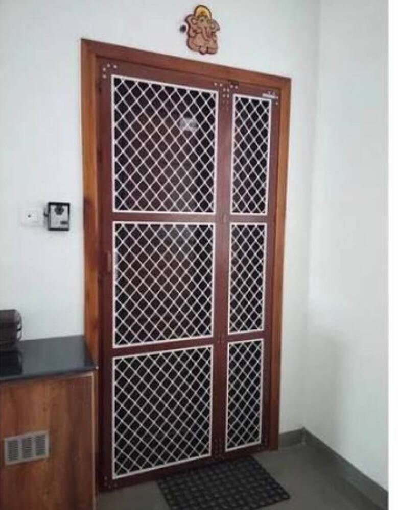Fold Grill Door