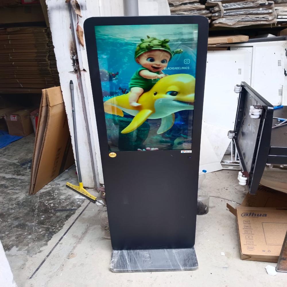 43 inch digital standee (non touch)