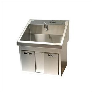 सर्जिकल स्क्रब सिंक