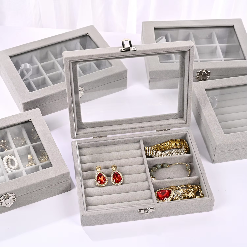 VELVET JEWELLERY BOX 