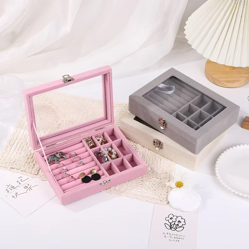 VELVET JEWELLERY BOX 
