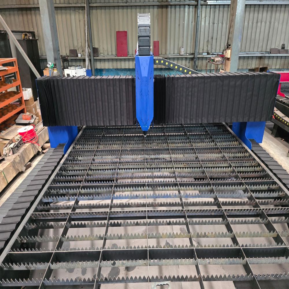 1000w 1500w Laser Fiber Automatic CNC Fiber Laser Cutting Machine
