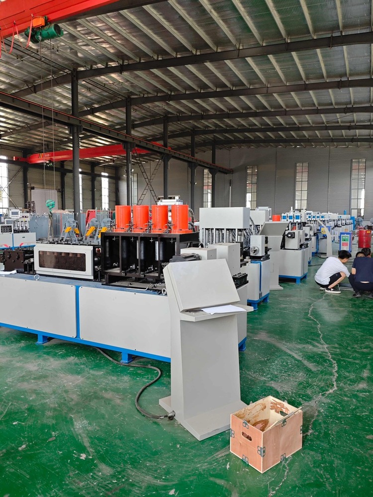 Model FF80 CNC Flat Steel Clamp Machine with Bending And Punching Functions