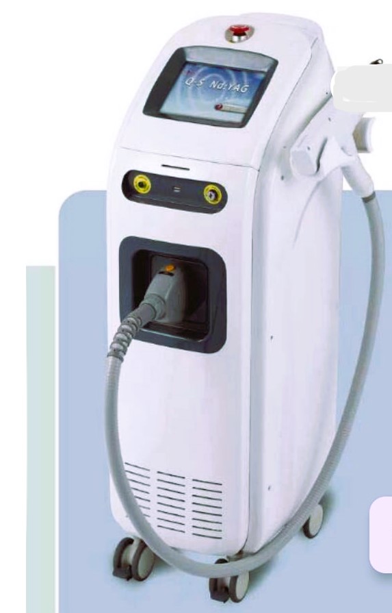 Q Switched Nd YAG Laser