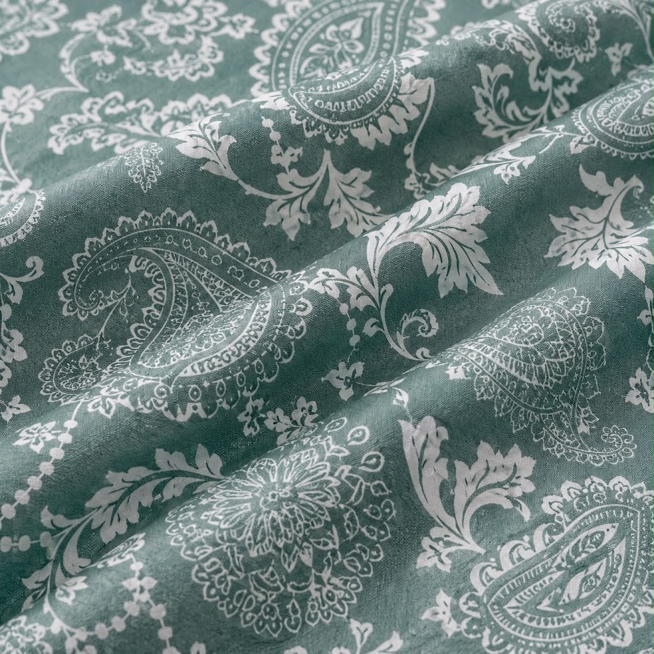 Petal And Leaf Bedsheet