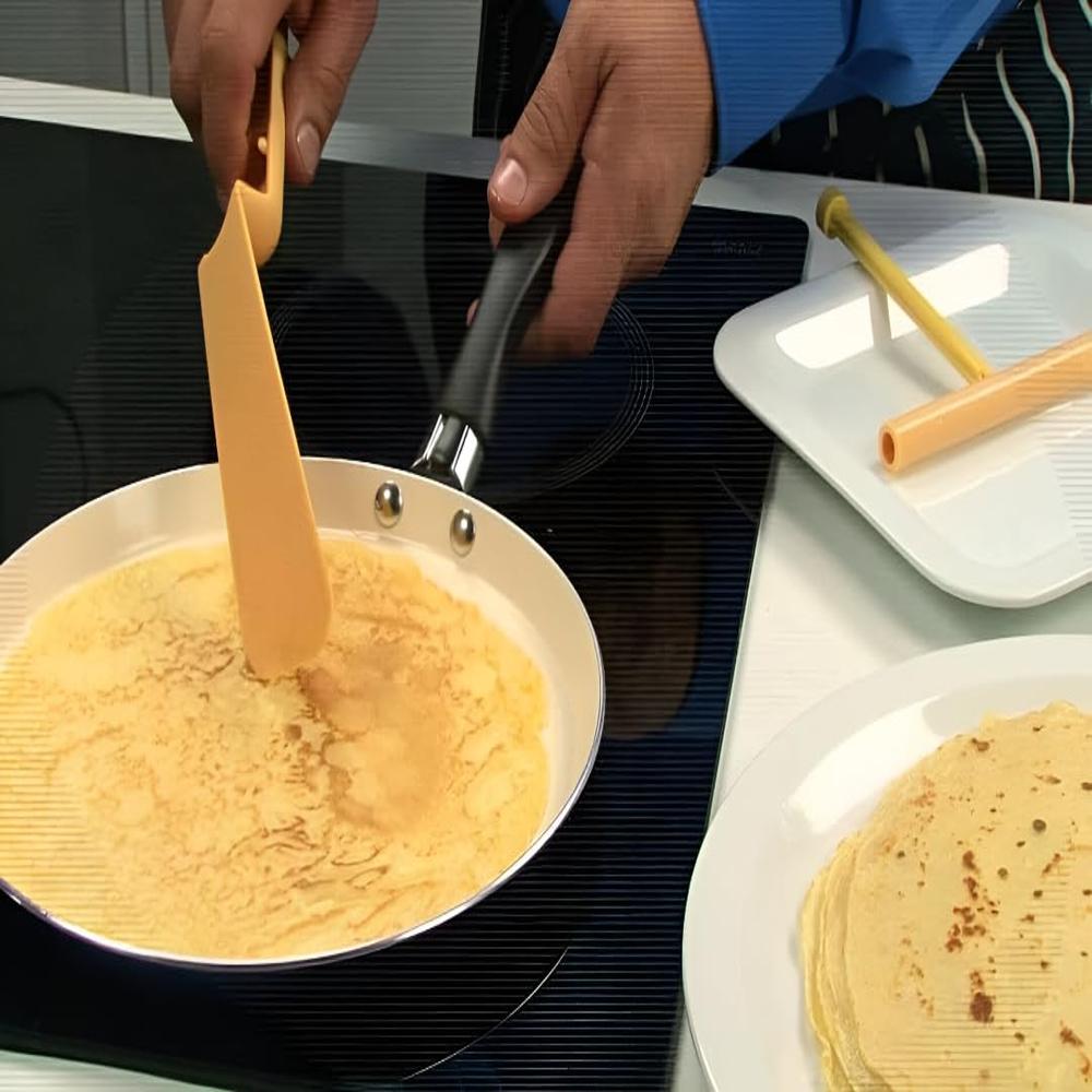 Pancake Spatula With Roller