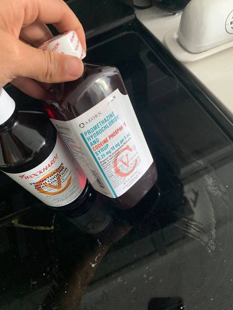 AKORN Toseina Purple Green Promethiazine Syrup Pint