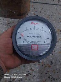 DWYER I INSTRUMENTS SERIES 2000 MAGNEHELIC DIFFERENTIAL PRESSURE GAUGE INCHES OF WATER