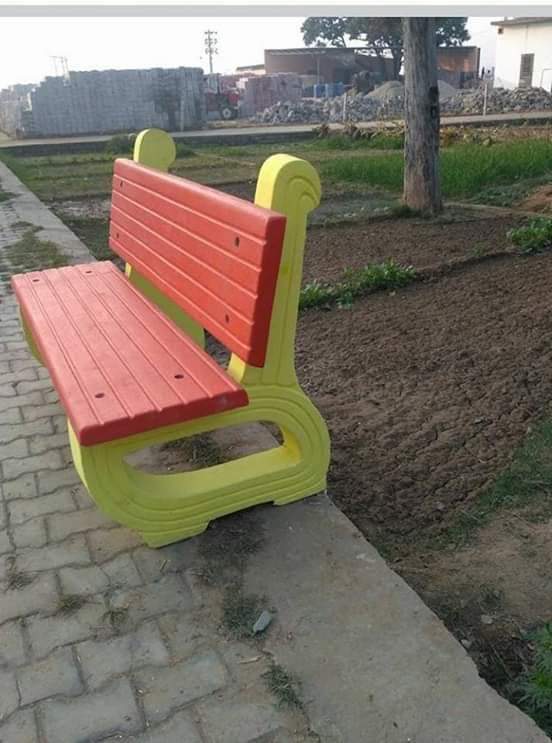 Rcc Bench - Reinforced Cement Concrete, 5 Feet, Weather-resistant | Outdoor Seating For 3 People