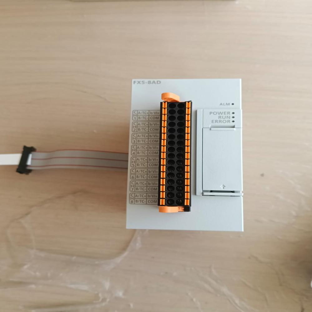 FX5-8AD Mitsubis PLC