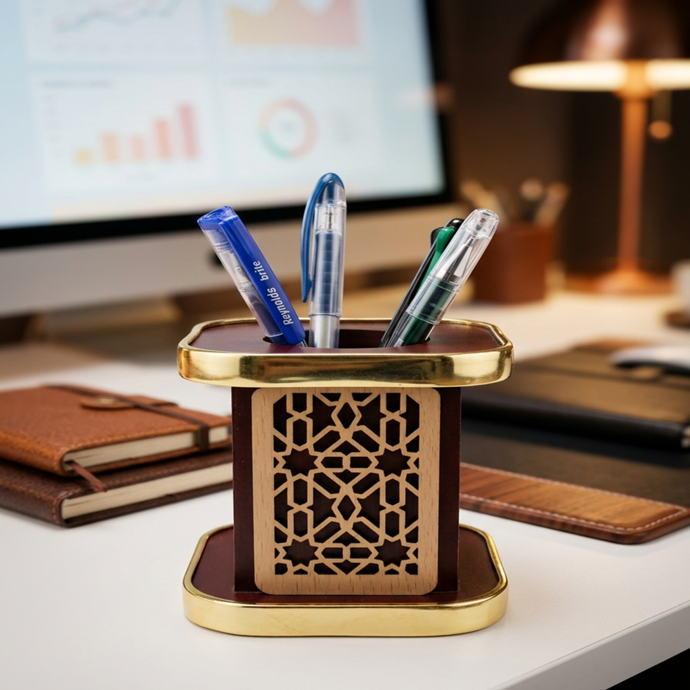 wooden pen stand
