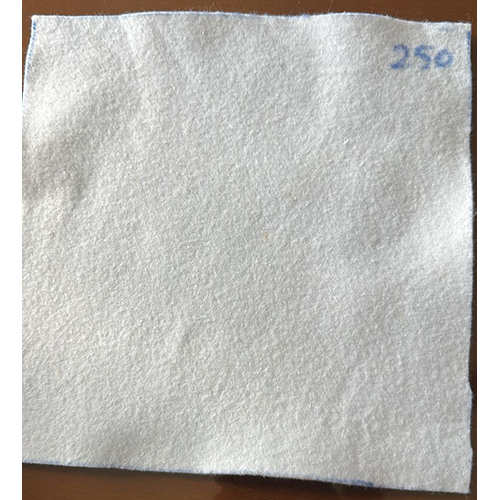 250 GSM White Non-Woven Needle Punch Fabric