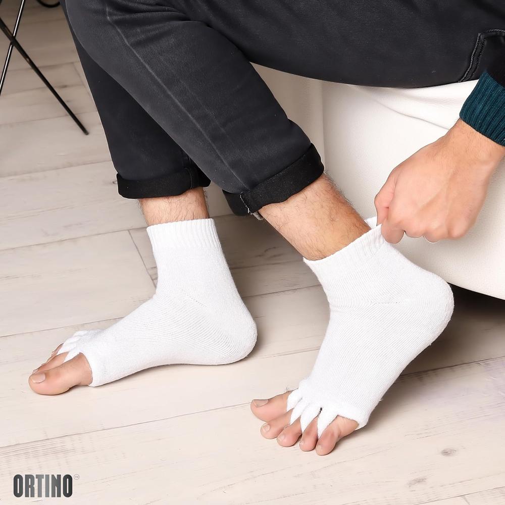 Finger Separator Socks