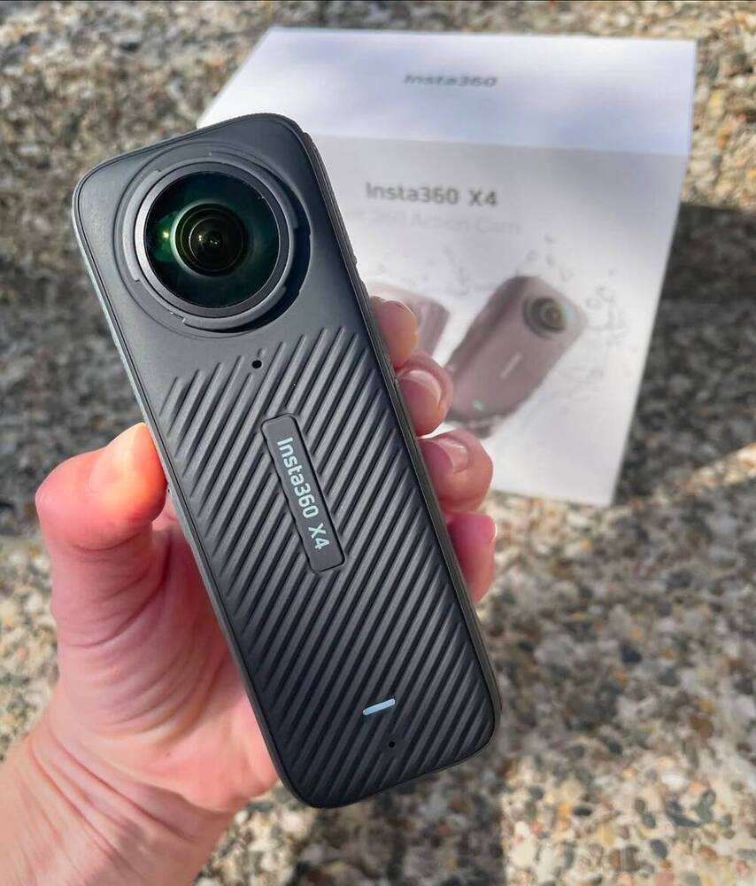 Insta360 X5 New 8K HD Anti-Shake Waterproof Handheld Action Camera for Live Streaming Panoramic Motion X5 Model Digital Vlogging