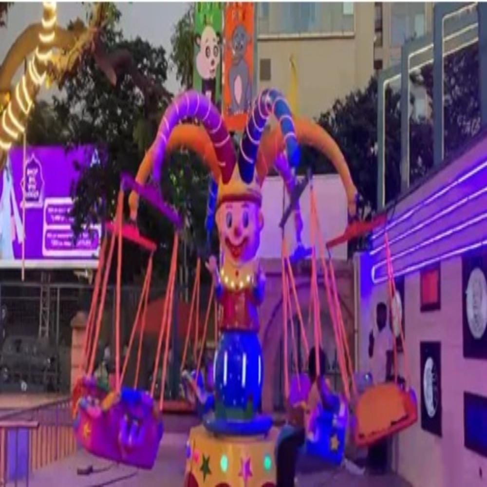 Joker Swing Ride