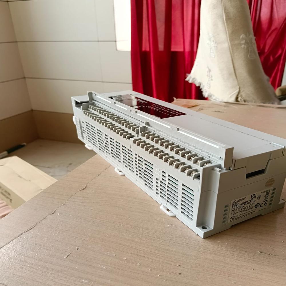 FX5U-80MT/ES MITSUBISHI PLC