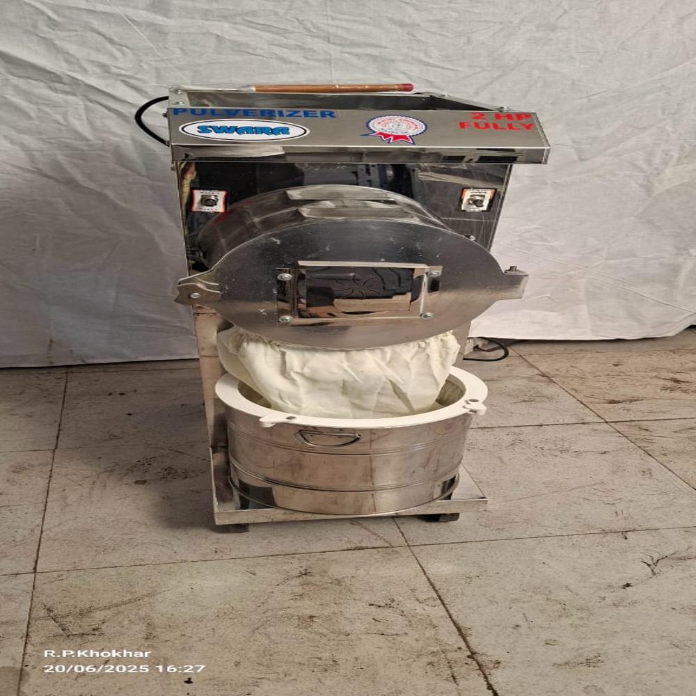 2hp Fully Automatic Ss Pulverizer - Stainless Steel, 580x430x1080 Mm, 20-25 Kg/hr Capacity, Castor Wheels