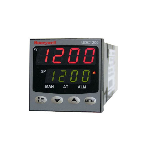 Honeywell UDC1200 Temperature Controllers