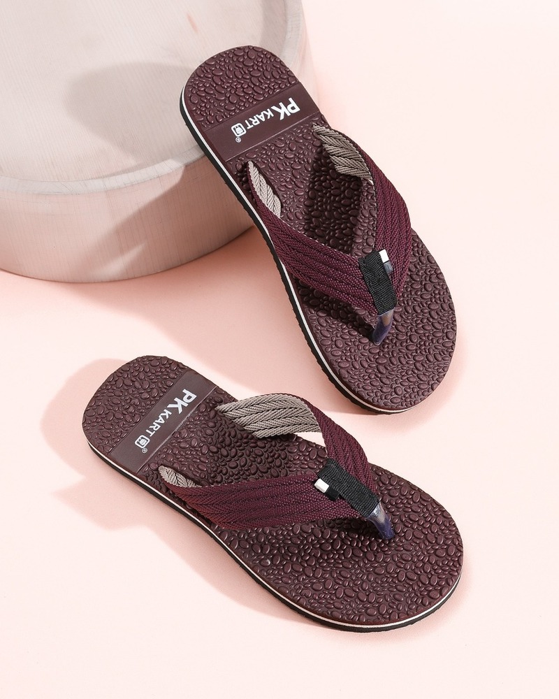 Maroon Textured Sole Fabric Strap Flip-Flops