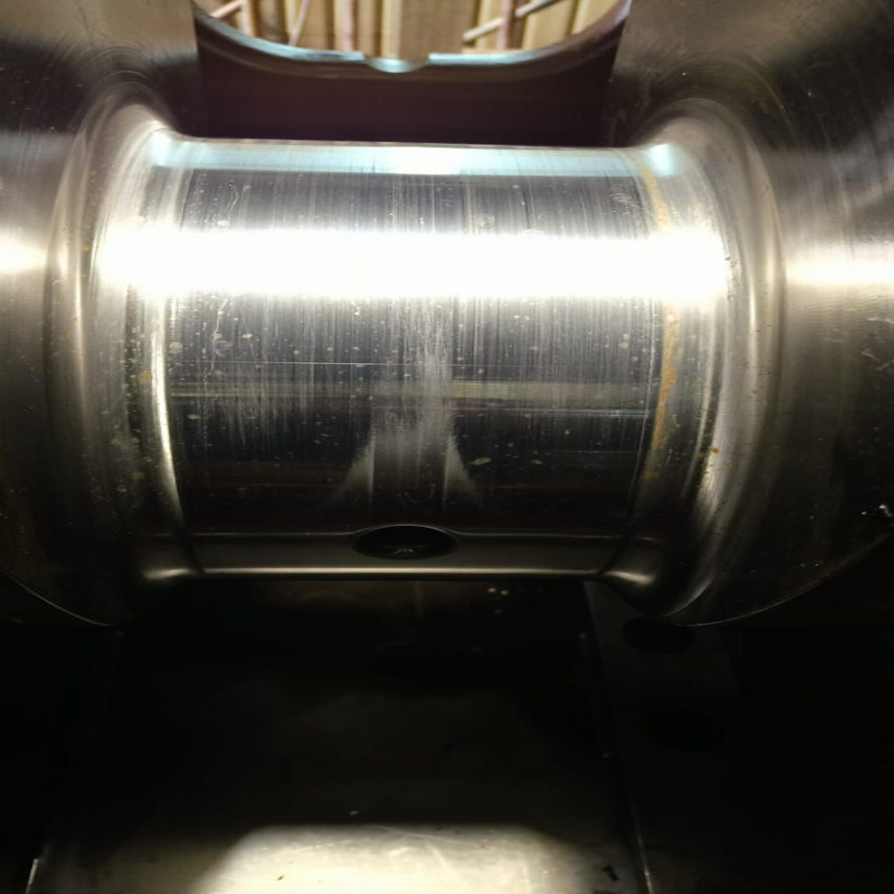 Crankshaft Grinding and Repair of MAK/CAT 8CM32C