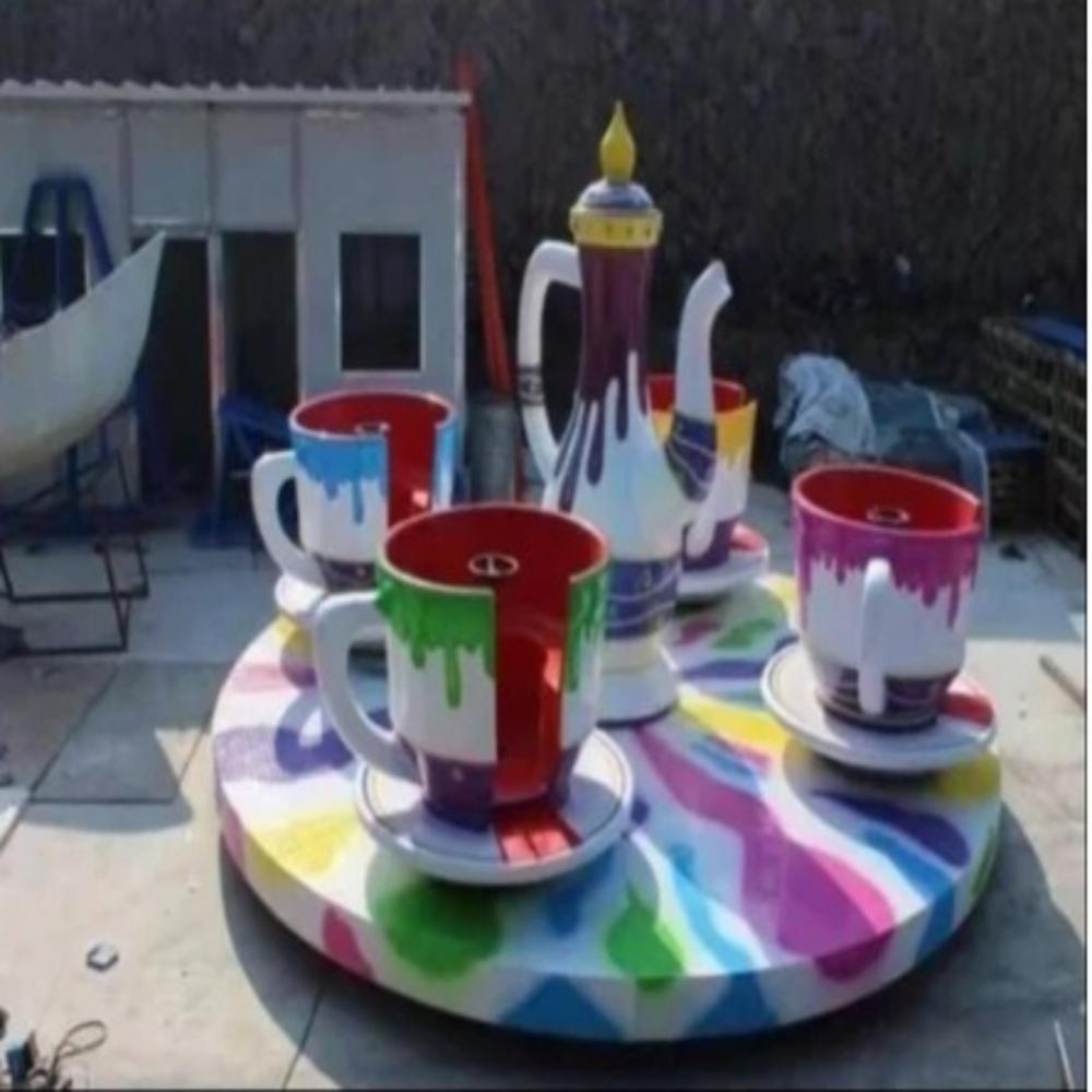 Cup And Saucer Break Dance Ride