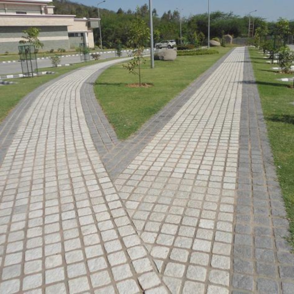 Paving Block - Density: 2200-2400 Kilogram Per Cubic Meter (Kg/m3)
