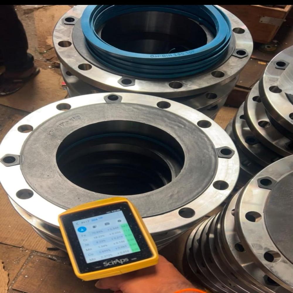 ASTM A182 F321 / F321H Stainless Steel Forged Flanges ( ANSI B16.5 / BS 10 / DIN )