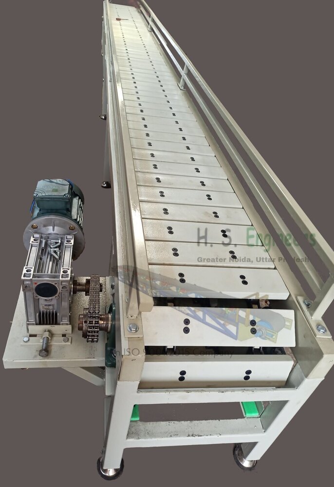 Slat Chain Conveyor - Features: Heat Resistant
