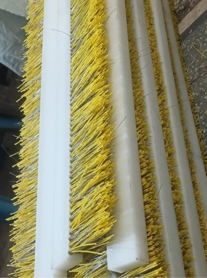 Fly ash machine brush