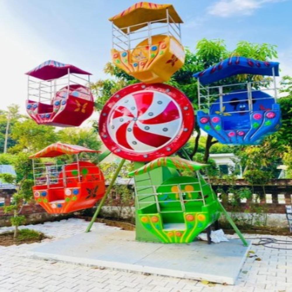 10 Seater Sun And Moon Ride
