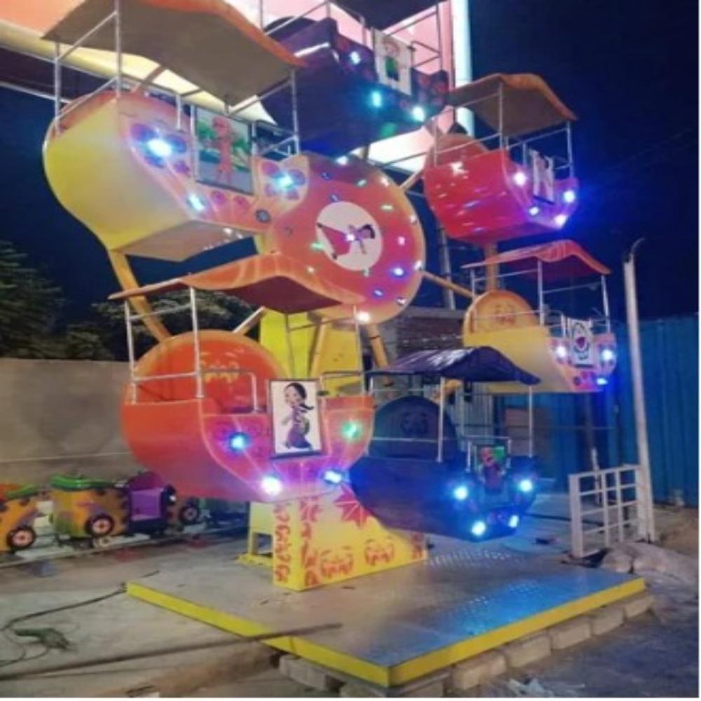 12 Seater Sun And Moon Ride