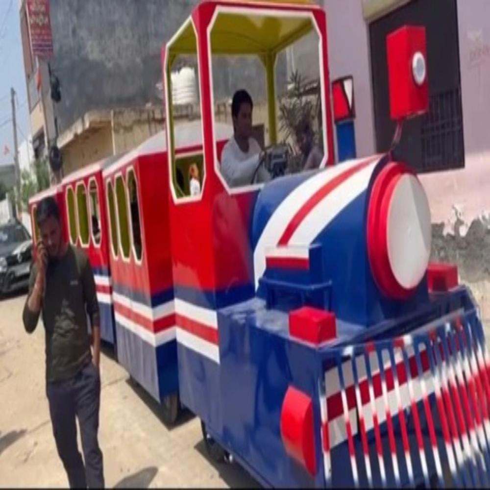 Family Trackless Train