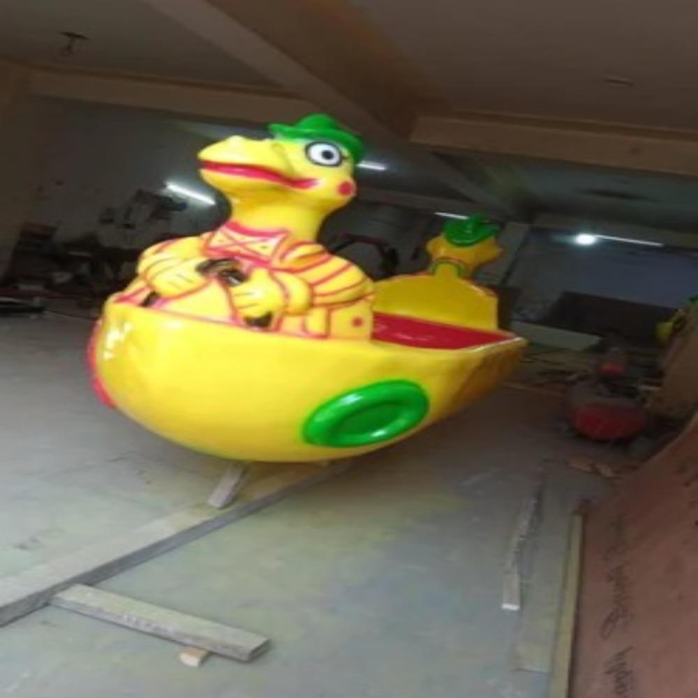 Double Columbus Amusement Ride