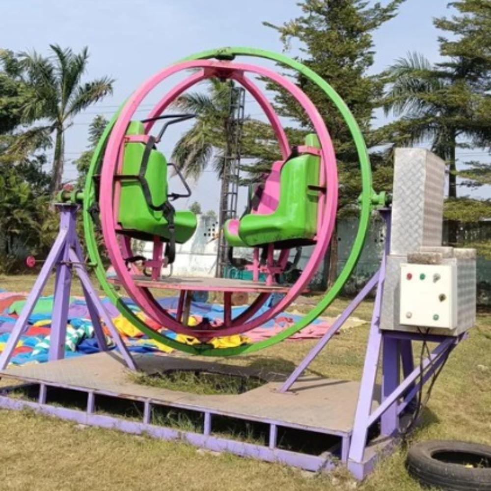 Human Gyroscope Ride