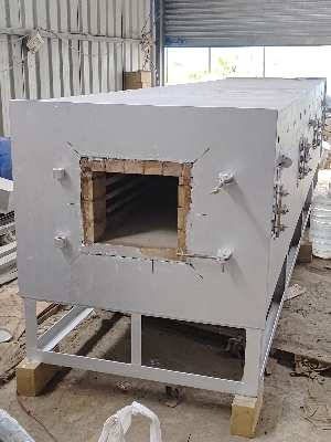 Rode Heating Furnace - Color: Silver
