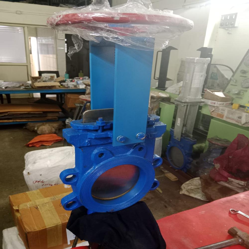 Manual knife gate valves