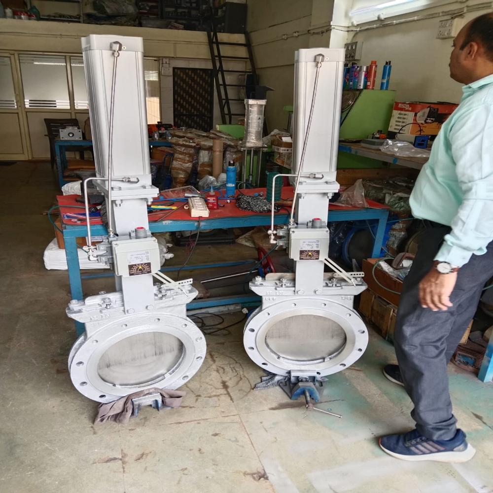 Pneumatic Knife Gate Valves