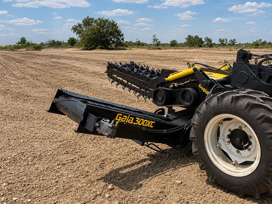 Heavy Duty Trencher | Gaja 300XC