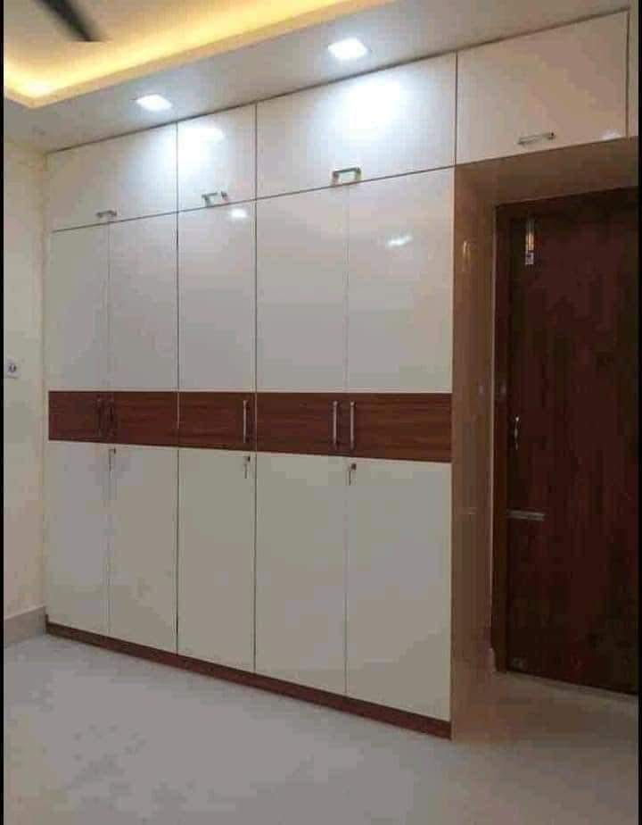 customized bedroom wardrobe