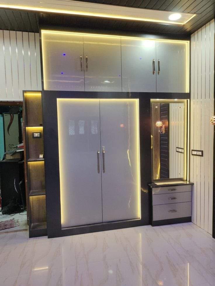 customized bedroom wardrobe